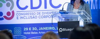 Letícia Ribeiro palestra em evento de Diversidade em São Paulo